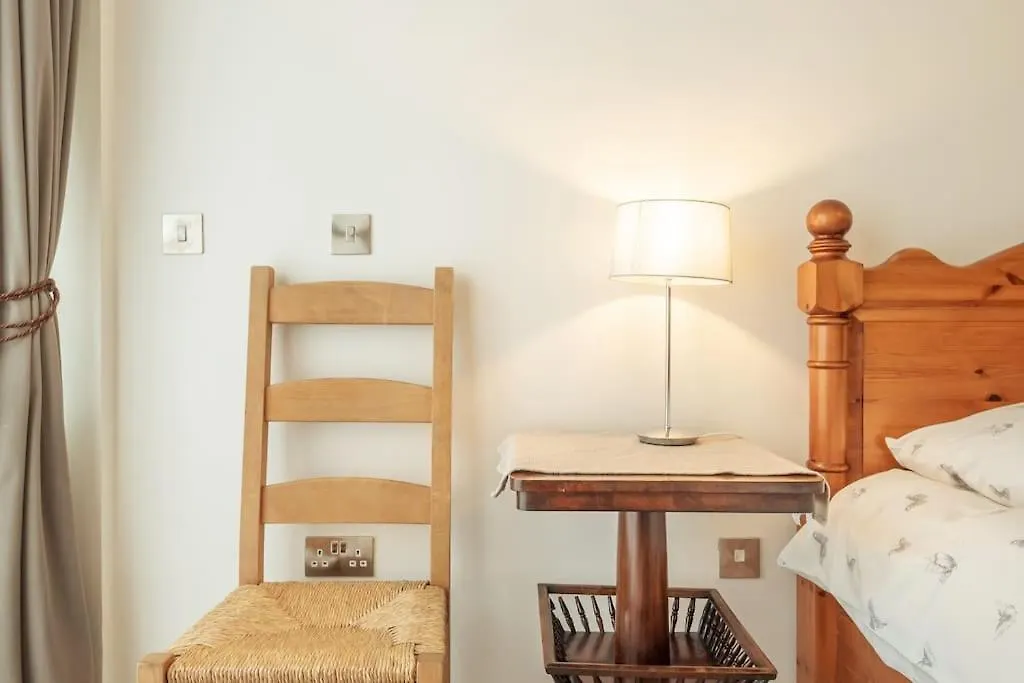 Проживание в семье Luxury Ensuite Room 2 Minutes From Cambridge Station Великобритания